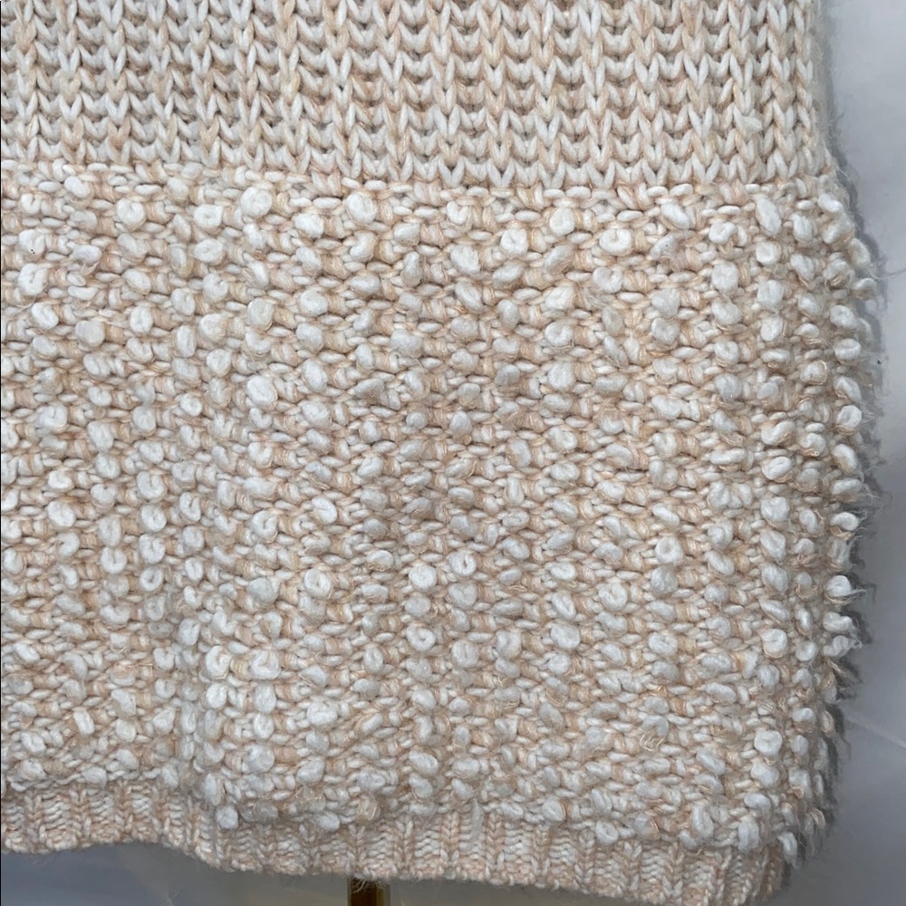 Cocogio Wool & Mohair Blend Chunky Knit Sleeveless Open Front Long Cardigan - Picture 3 of 7